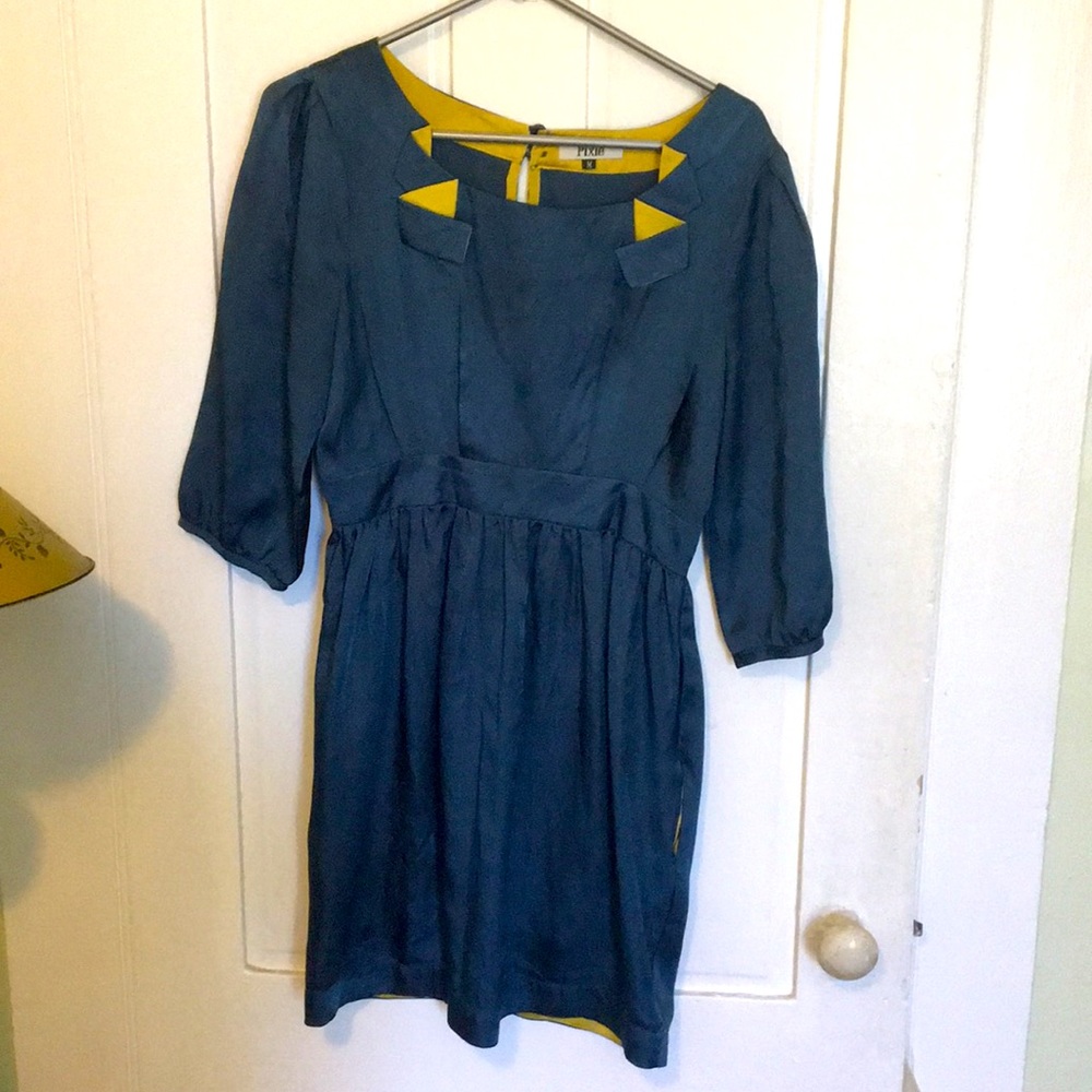 Blue and yellow balloon dress
